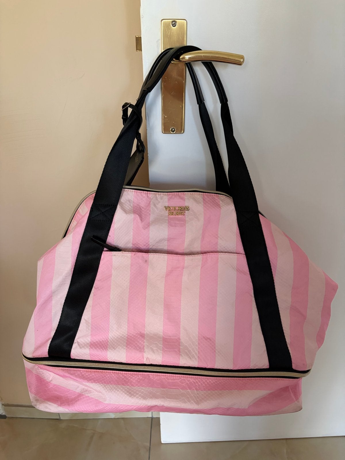 Victoria's Secret Reistas Roze Gestreept, Gebruikt, 20 tot 30 cm, Ophalen of Verzenden, 60 tot 80 cm