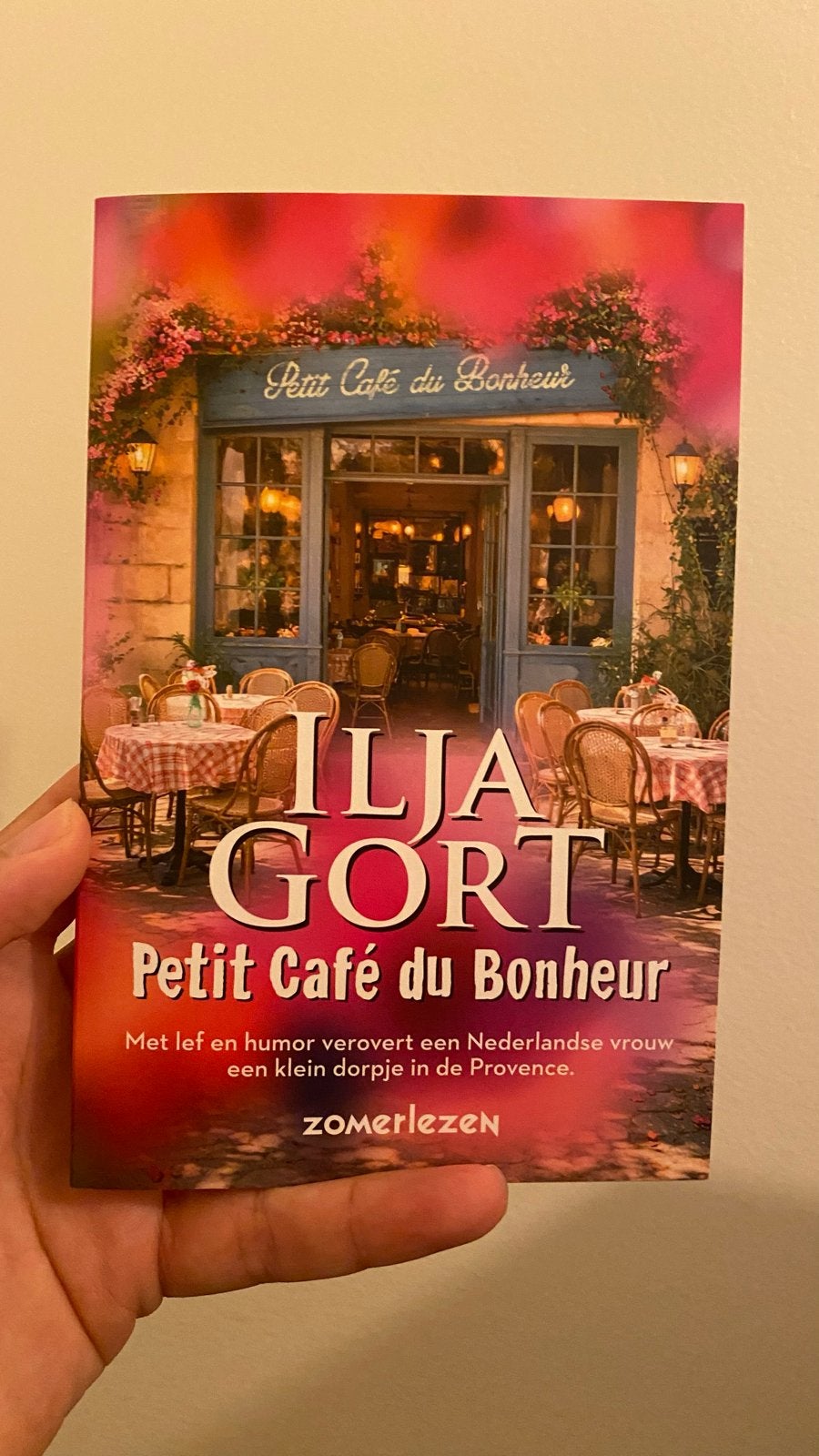 Ilja Gort - Petit Café du Bonheur (Zomerlezen), Ophalen of Verzenden, Zo goed als nieuw, Nederland