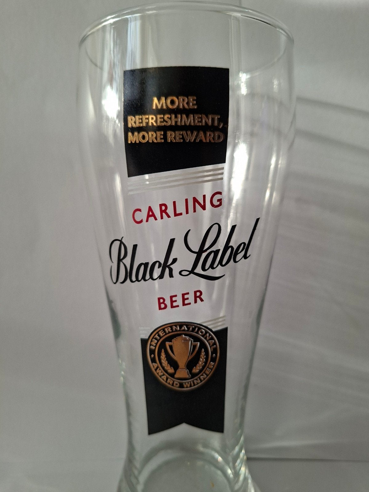 Origineel black label bier glas, Verzamelen, Ophalen of Verzenden, Zo goed als nieuw, Glas of Glazen, Overige merken