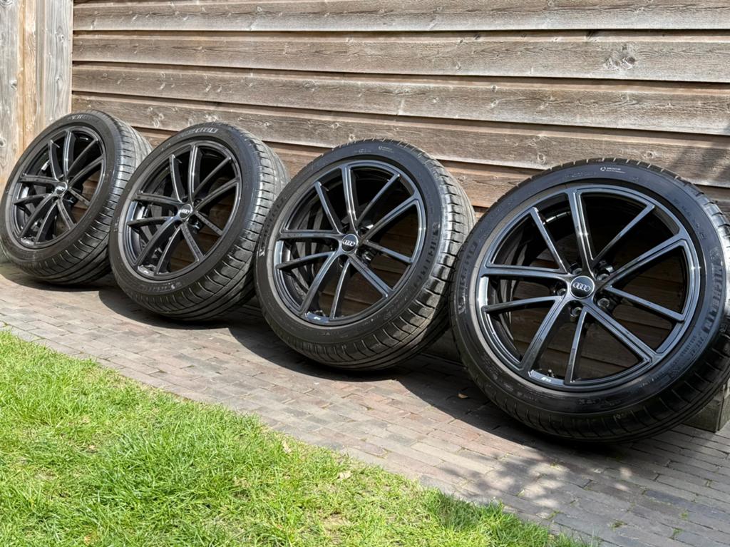 Orig Audi Q5 SQ5 GU S-line 20 inch inch velgen + zomerbanden, Auto-onderdelen, Banden en Velgen, Gebruikt, 255 mm, Banden en Velgen