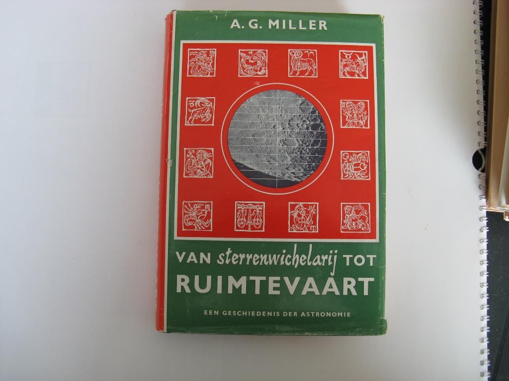 Van Sterrenwichelarij tot Ruimtevaart-, Ophalen of Verzenden, Zo goed als nieuw