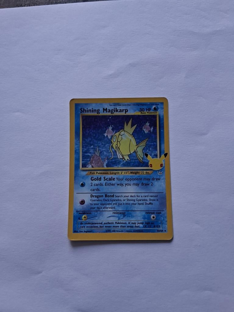 Pokemon Shining Magikarp Celebrations, Ophalen of Verzenden, Zo goed als nieuw