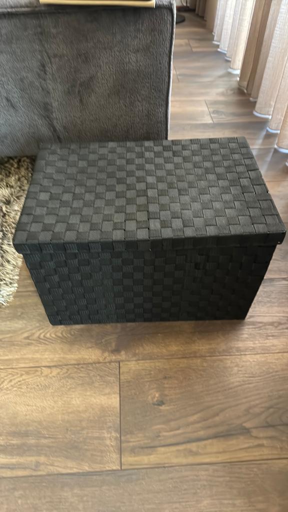 Gevlochten grote opbergmand zwart, Ophalen of Verzenden, Zo goed als nieuw, Rechthoekig, Overige materialen