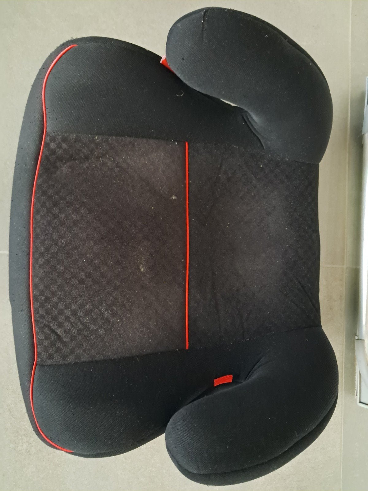 Gratis: Zwart kinderzitje/zitverhoger, 15 t/m 36 kg, Ophalen, Overige merken, Gebruikt