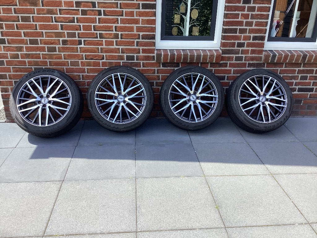 Ford Kuga velgen met banden, Ophalen, Band(en), Personenwagen, 20 inch