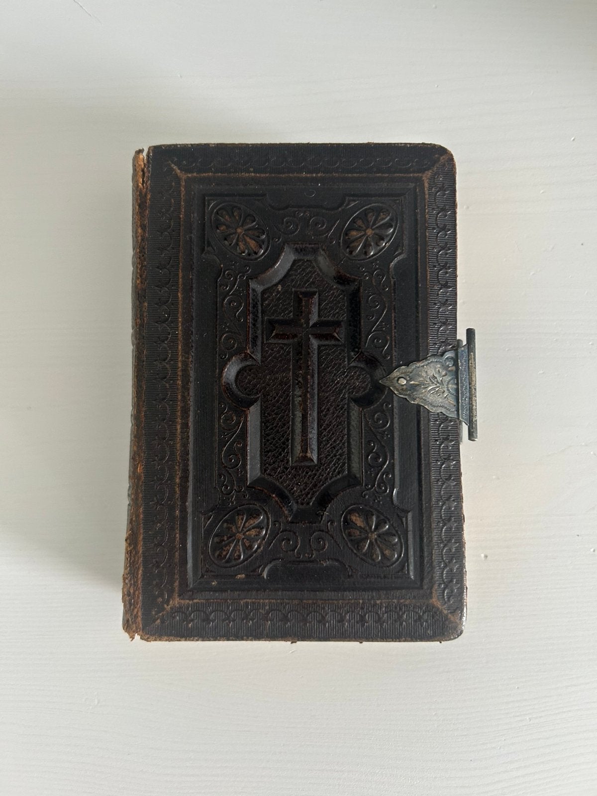 Oude bijbel, Ophalen