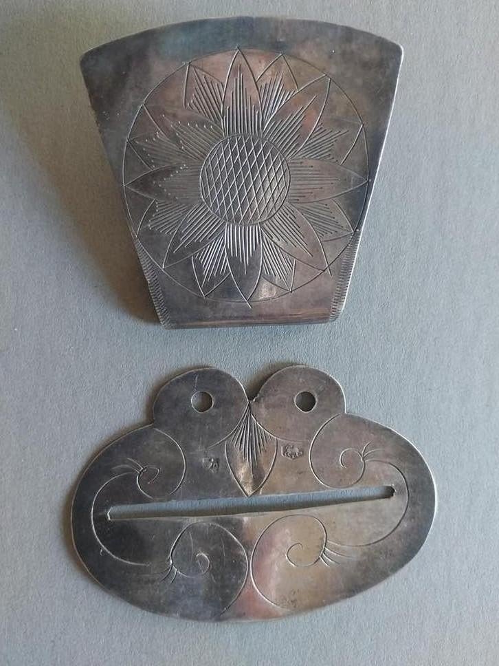 Antiek zilveren faaljehaak of schortenslot, Antiek en Kunst, Ophalen of Verzenden, Zilver