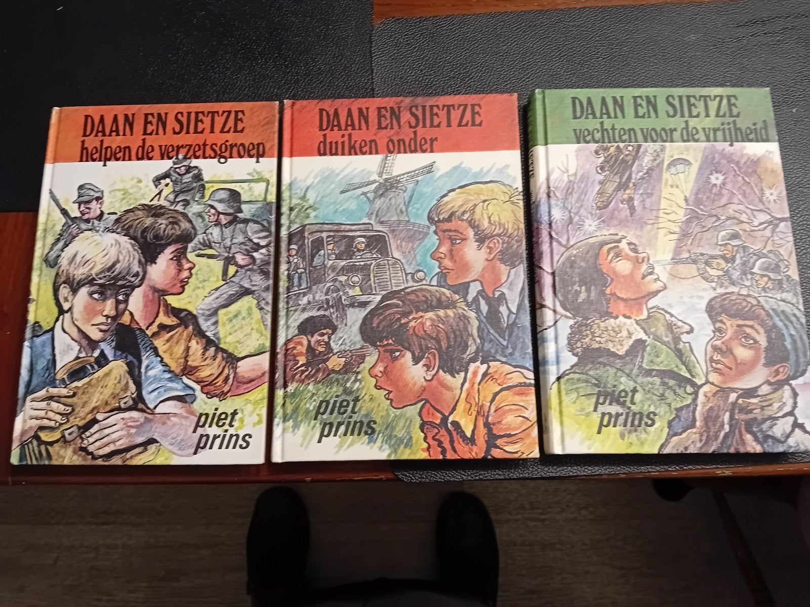 Piet Prins  daan en sietse serie, Boeken, Ophalen of Verzenden, Gelezen