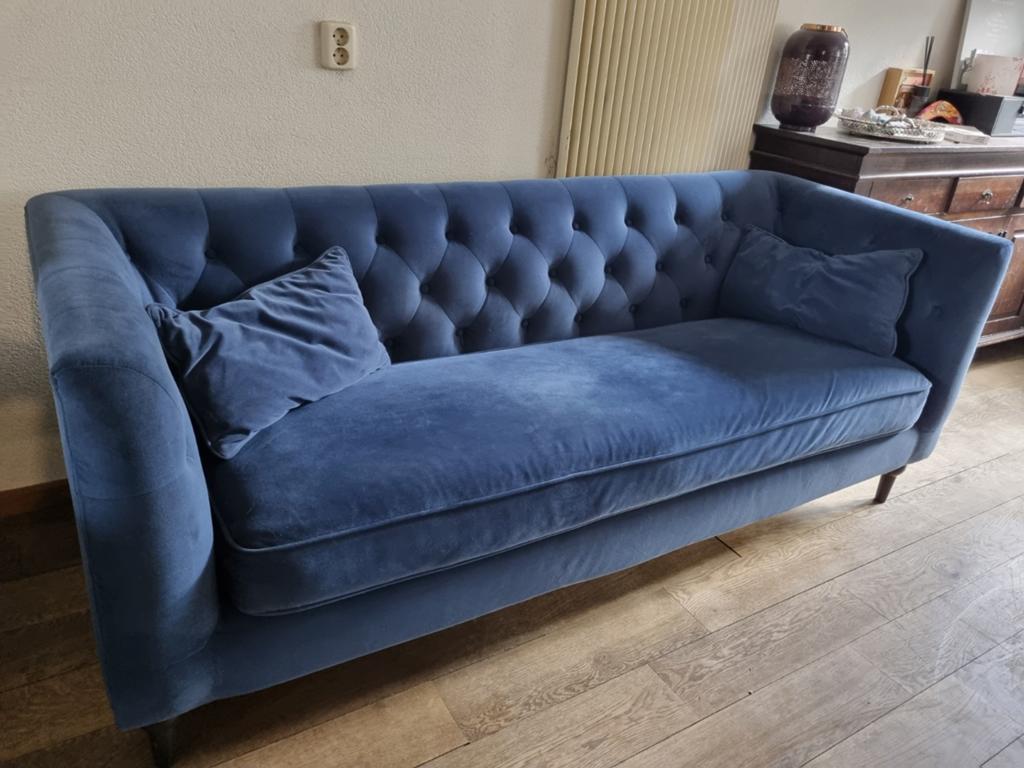 Flynn 3-zitsbank safierblauw fluweel, Huis en Inrichting, Ophalen, Gebruikt, Driepersoons, 75 tot 100 cm