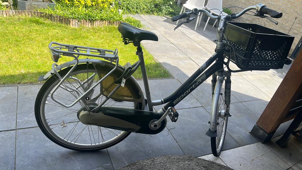 Danes fiets Sparta, Ophalen, Zo goed als nieuw, Sparta