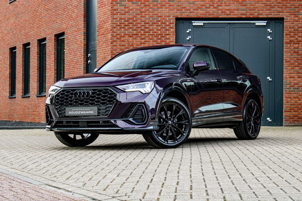 Audi Q3 Sportback 45 TFSI e S edition | Individual Merlin Pu, Auto's, Audi, Gebruikt, Zwart, Leder en Stof, Automatische klimaatregeling