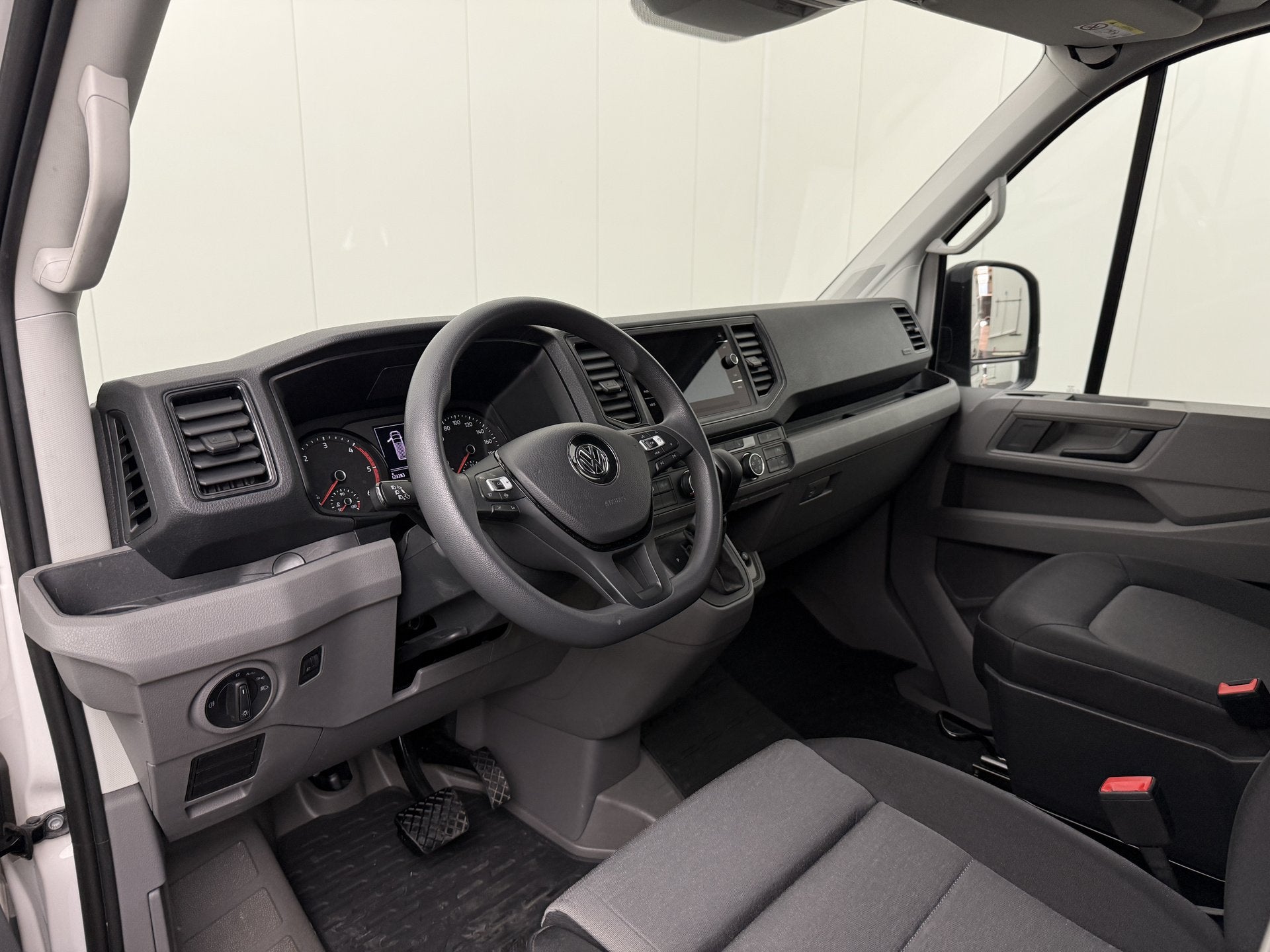 Volkswagen Crafter 2.0TDi 177PK DSG Automaat L3H3 | Standkac, Automaat, Dealer onderhouden, Gebruikt, Euro 6