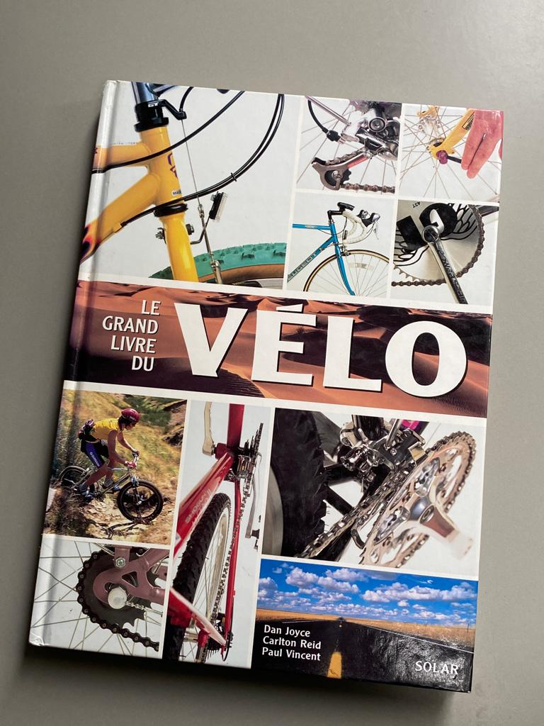 Fietsboek Frans (Le grand livre du Velo), Ophalen of Verzenden, Zo goed als nieuw
