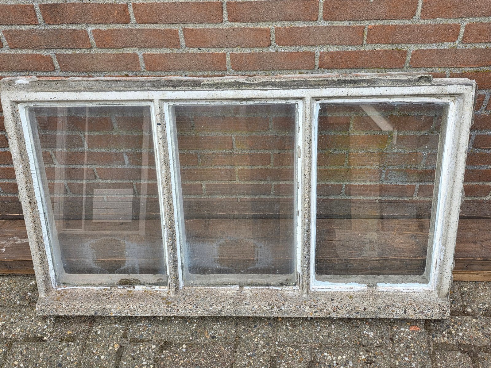 Ouderwetse beton ramen, Overige materialen, Gebruikt, Raamkozijn, Inclusief glas