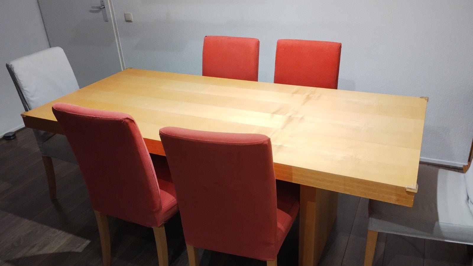 Elegante eettafel met 6 stoelen - perfect voor gezinnen, Huis en Inrichting, Tafels | Eettafels, Ophalen, Gebruikt, Overige materialen