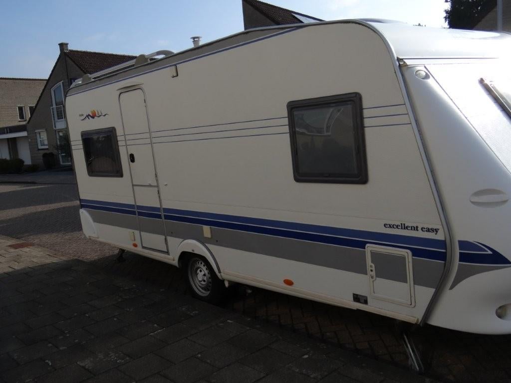 Hobby Caravan 495 UFE Excellent Easy, Caravans en Kamperen, Caravans, Schokbreker, Rondzit, Hobby, Particulier