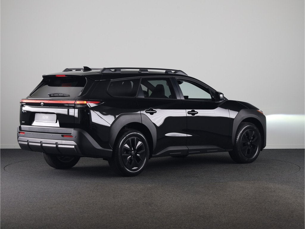 Toyota bZ4X Touring Dynamic 75 kWh *DEMO* | 360 camera | Met, Auto's, Toyota, 12 maanden, 227 pk, Leder en Stof, Zwart