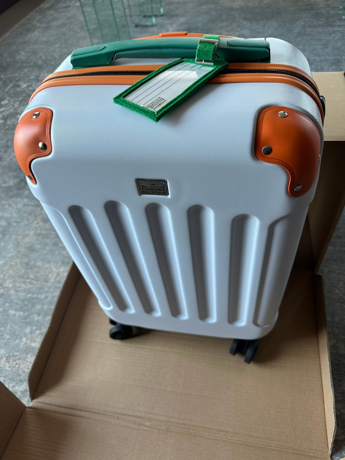 Handbagage koffer, Ophalen, 50 tot 60 cm, Hard kunststof, Zo goed als nieuw