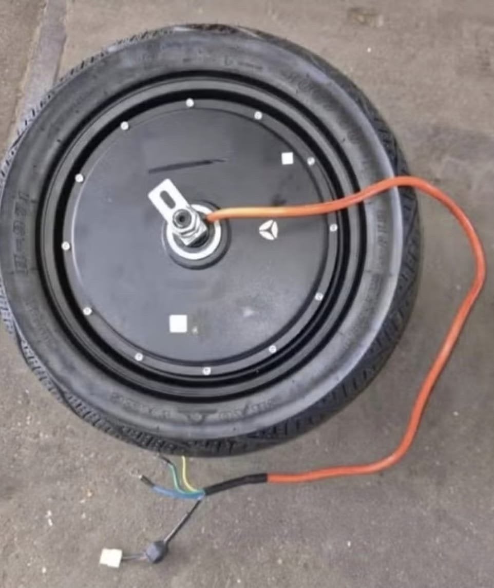 ongebruikte 2100w yadea t9l motor/computer, Fietsen en Brommers, Brommeronderdelen | Scooters, Ophalen of Verzenden, Nieuw, Overige typen