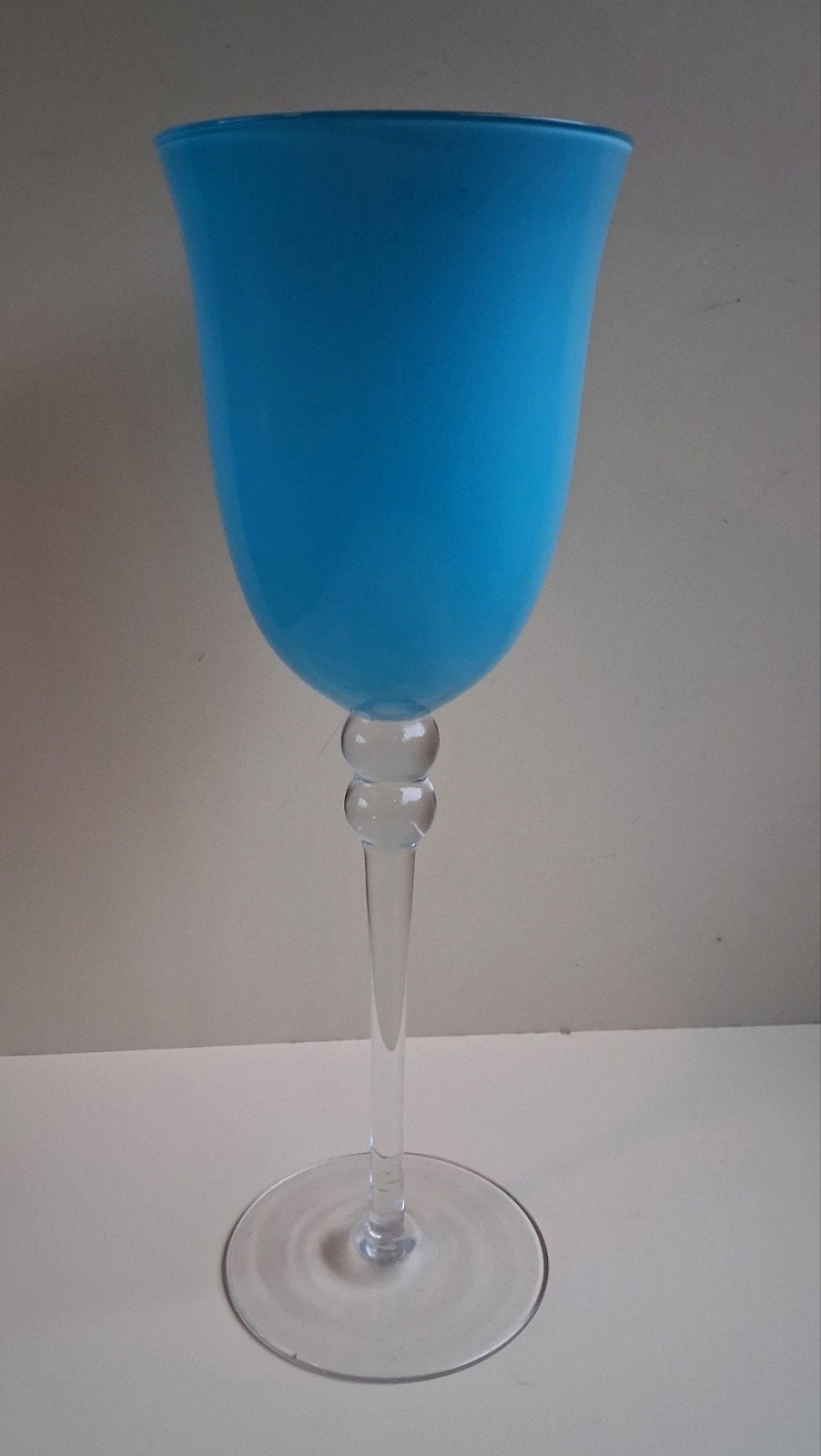 Opaline kelk of vaas Pastelblauw op voet, Ophalen of Verzenden, Op voet