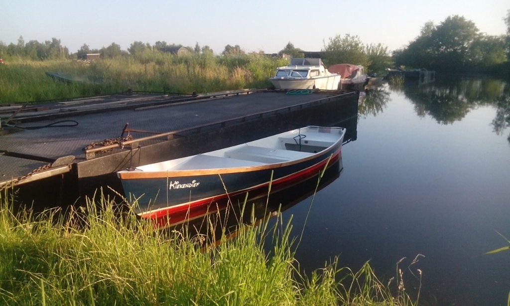 Fraai gelijnde toerboot (motor canoe), Ophalen, Overige typen, Composieten, Zo goed als nieuw
