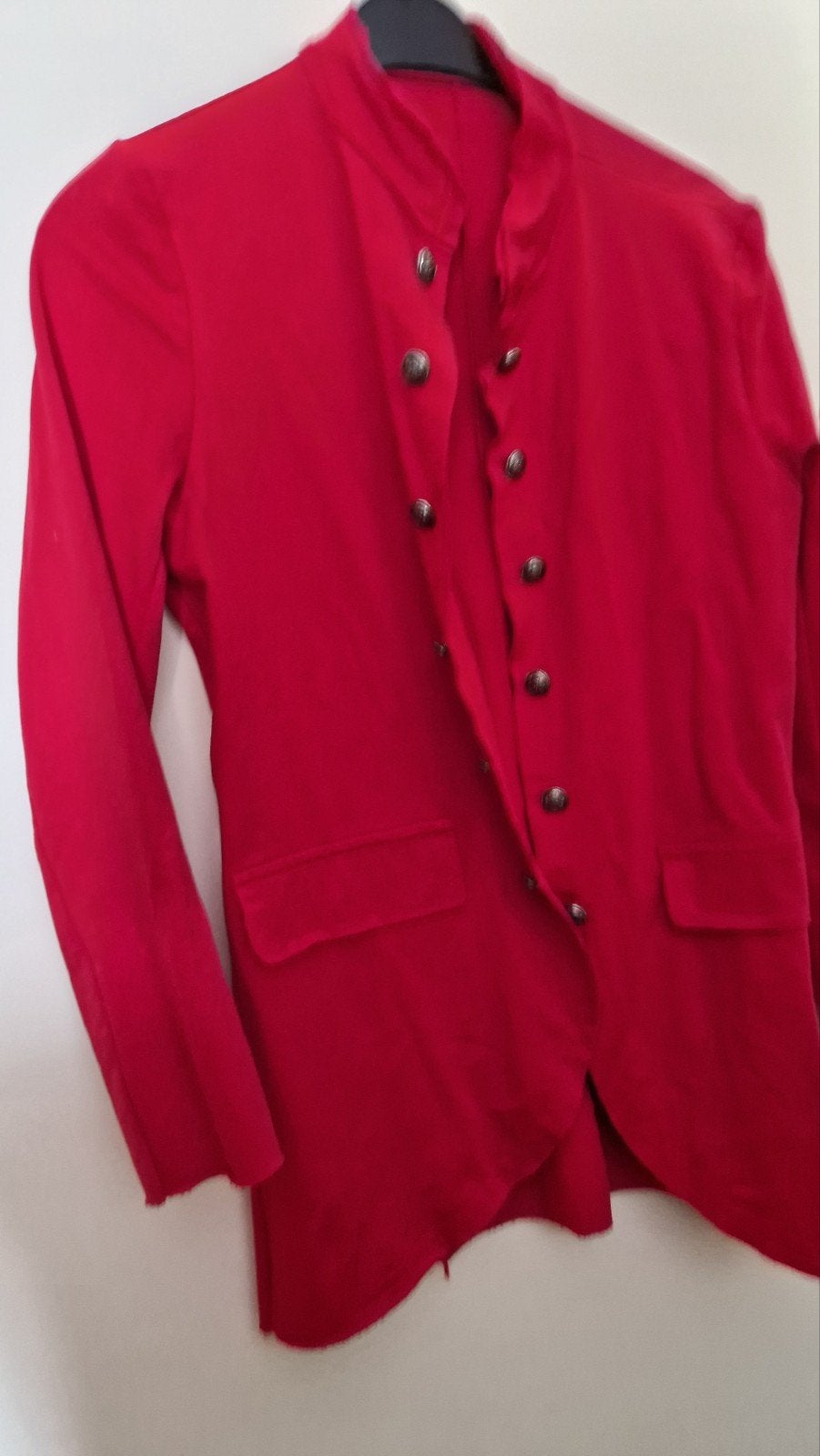 Rood jasje met knopen - Maat M, Maat 38/40 (M), Ophalen of Verzenden, Onbekend, Jasje
