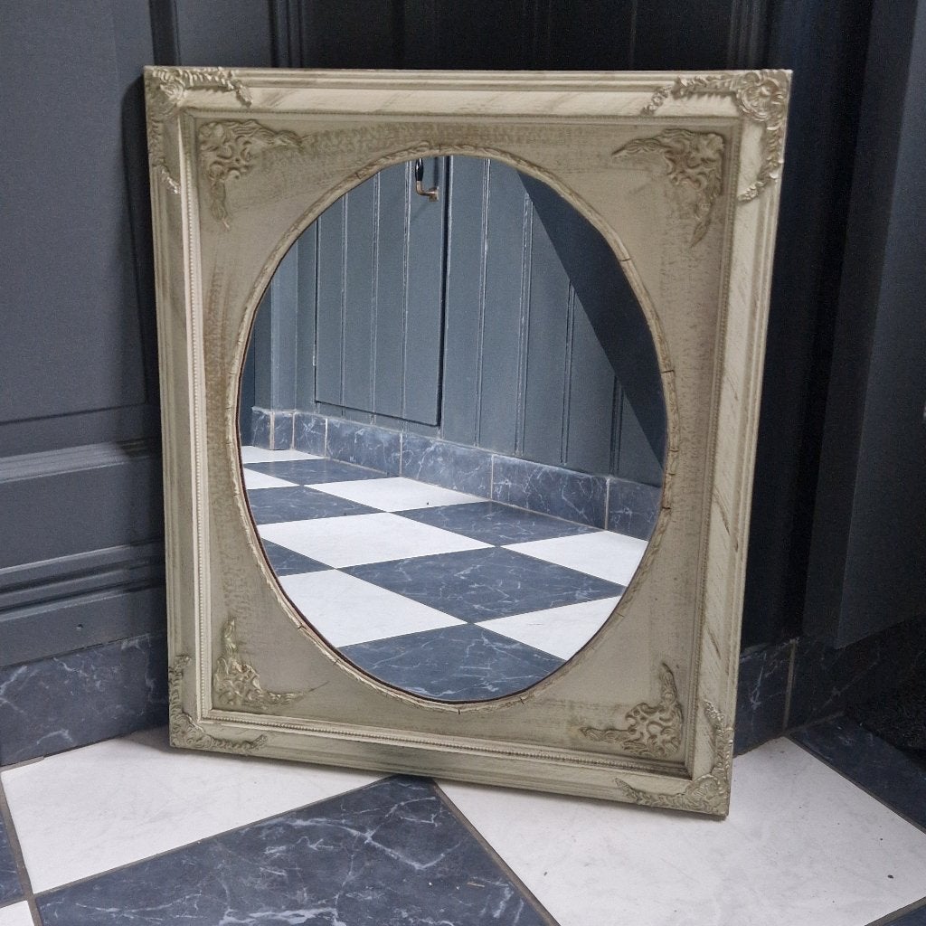 Brocante ovale spiegel, Minder dan 50 cm, Gegrepen.com@outlook.com, Gegrepen.com, Zo goed als nieuw