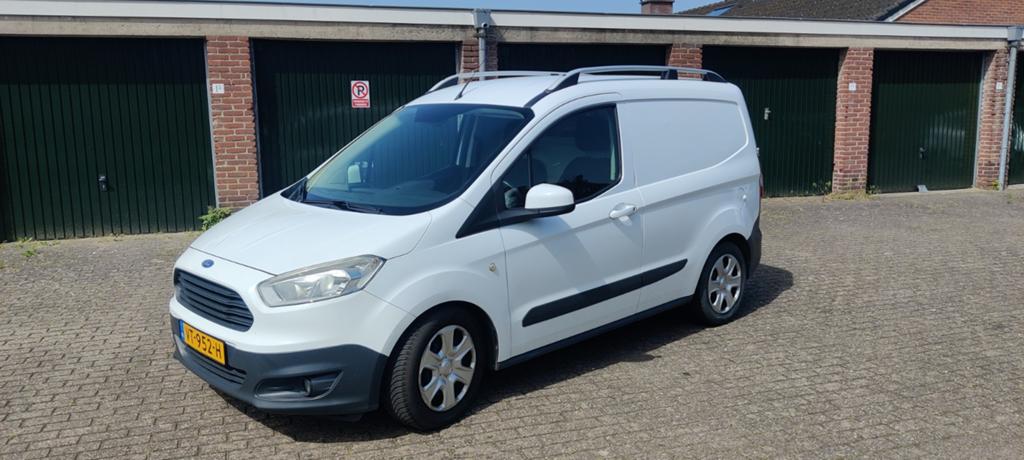 Ford Transit Courier 1.5 Tdci 55KW 2016, Auto's, Voorwielaandrijving, Euro 5, Stof, 74 pk