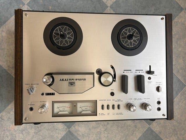 Te koop: Akai Bandrecorder Type: GX - 4000 D, Audio, Tv en Foto, Bandrecorders, Verzenden, Bandrecorder