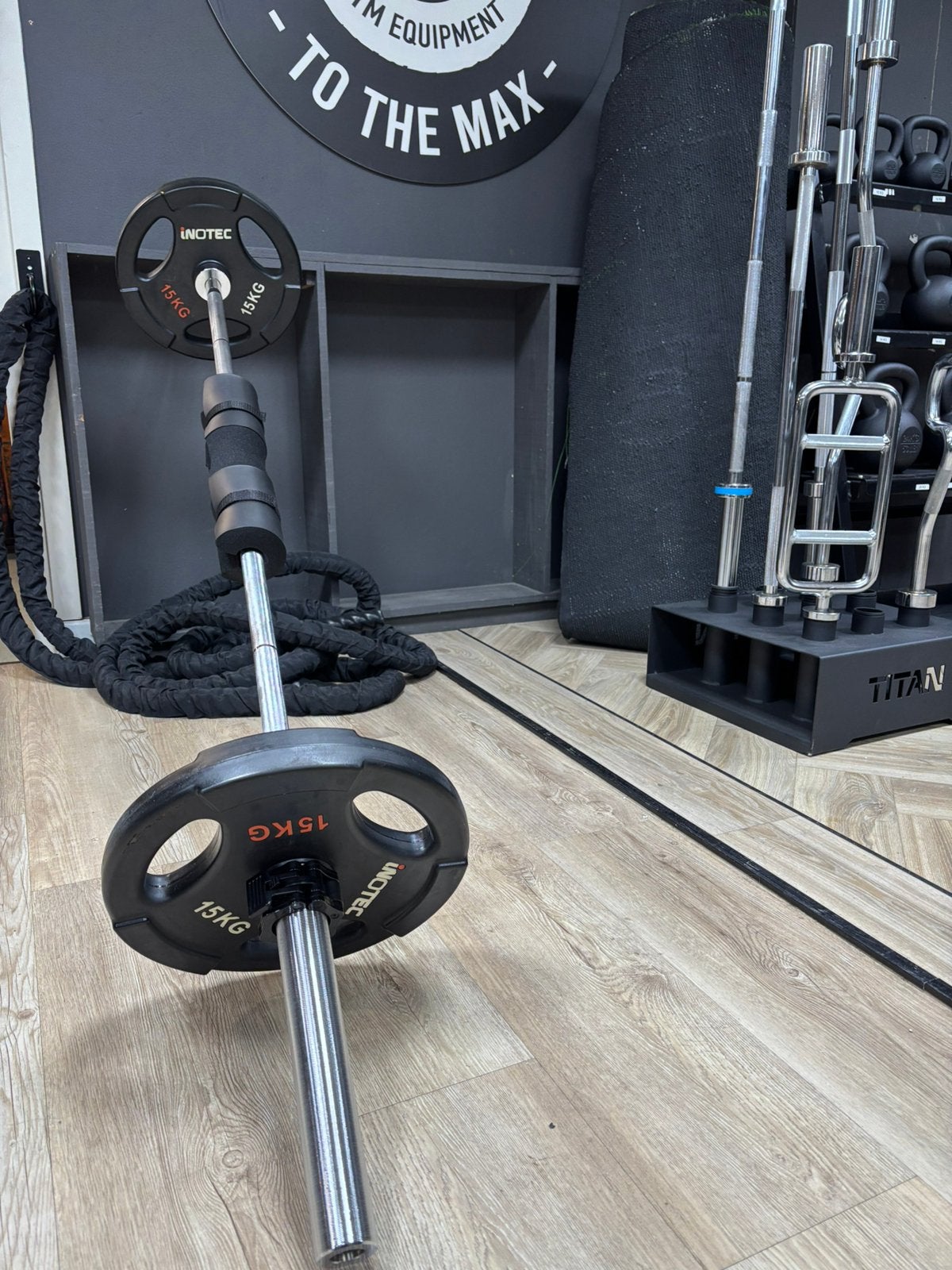 Inotec fitness schijven/plates 15 kg incl barbell, neck pad, Ophalen of Verzenden, Zo goed als nieuw, ., Info@fitnesstradingtothemax.nl