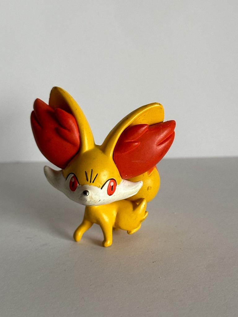 Tomy Pokemon figuurtje Fennekin, Ophalen of Verzenden, Zo goed als nieuw
