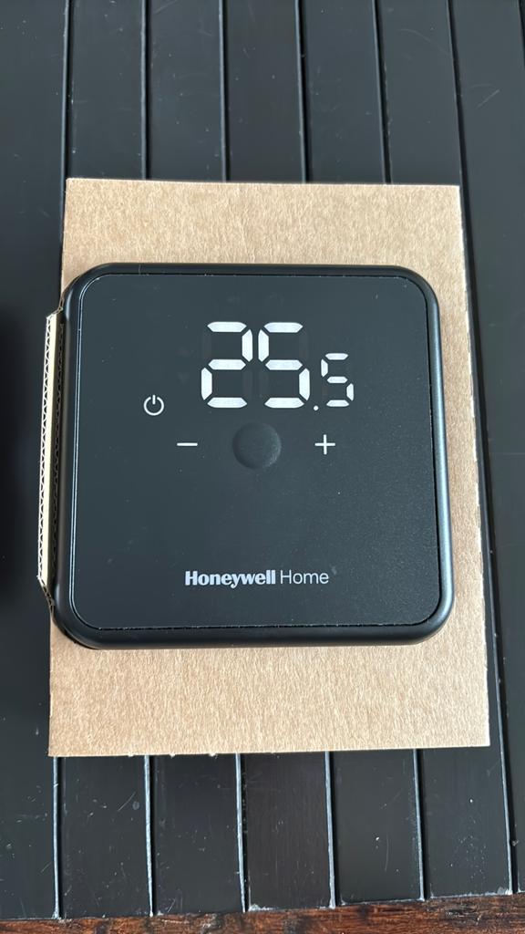 Honeywell DT4 Room Thermostaat, Ophalen of Verzenden, Zo goed als nieuw