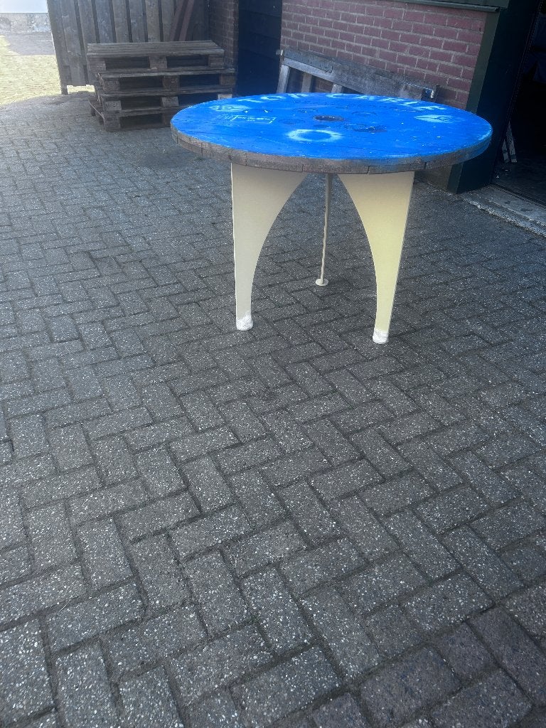 Tuintafels  tafel  met onderstel haspel, Tuin en Terras, Ophalen, Nieuw, Rond, Hout
