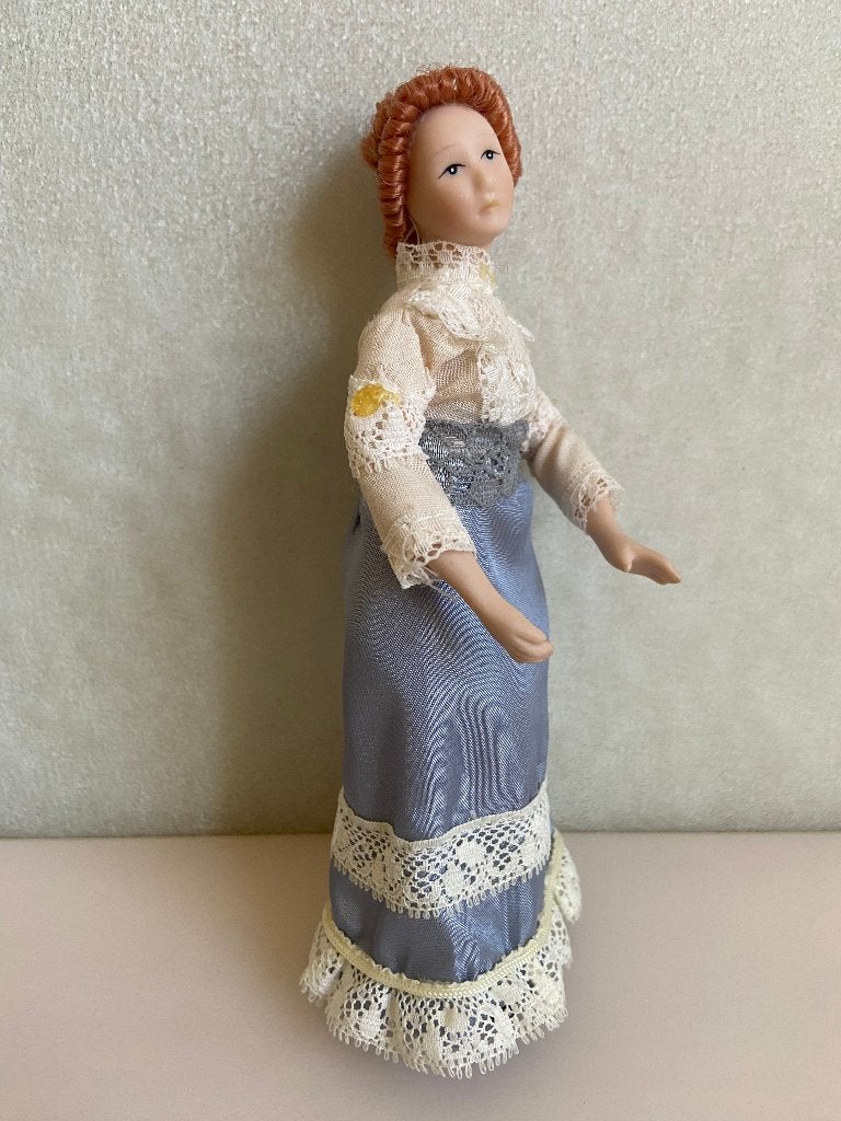 Vintage Popje Pop Poppenhuispop Victoriaans 15 cm, Verzamelen, Ophalen of Verzenden, Gebruikt, Popje