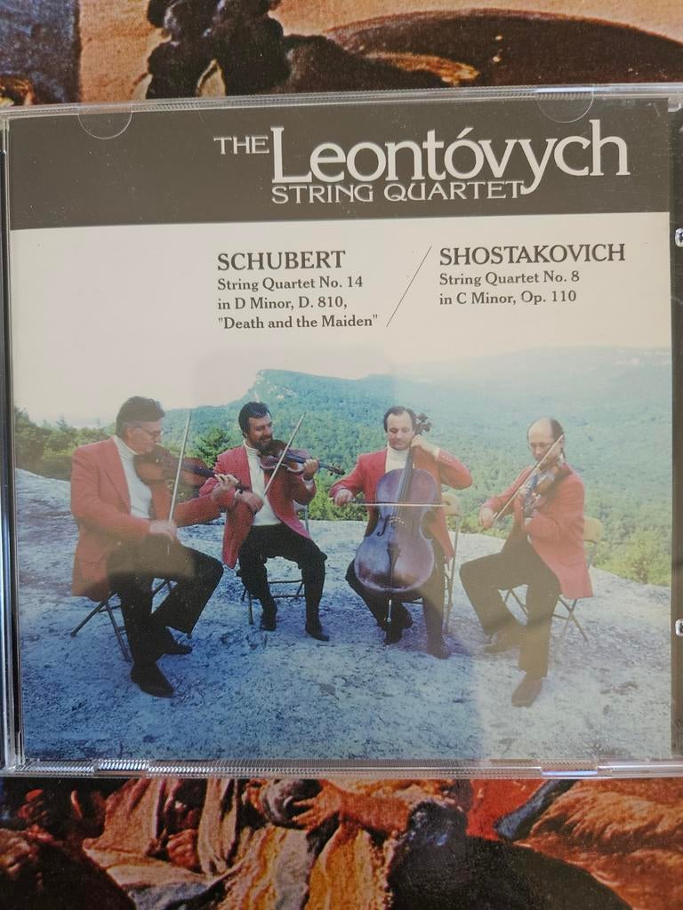 Leontóvych String Quartet: Schubert & Shostakovich CD, Ophalen of Verzenden, Romantiek, Zo goed als nieuw, Kamermuziek