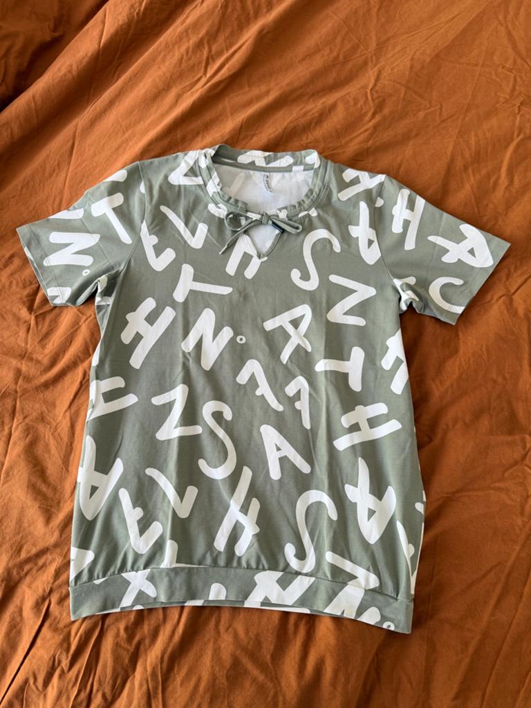 Zoso shirt maat M met letterprint, Maat 38/40 (M), Ophalen of Verzenden, Zo goed als nieuw, Korte mouw