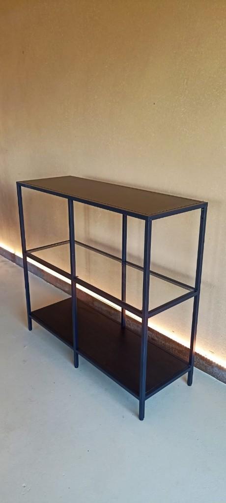 IKEA VITTSJÖ lage stellingkast – zwartbruin/glas 100x93 cm, Huis en Inrichting, Kasten | Stellingkasten, Ophalen, Gebruikt