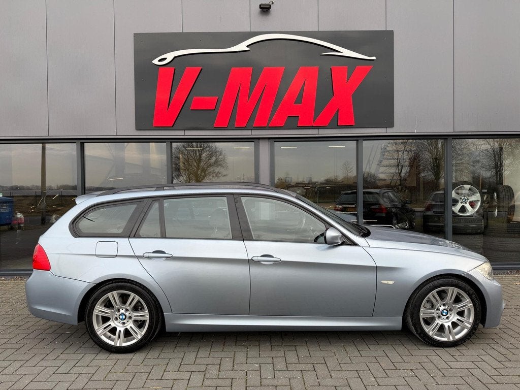 BMW Touring 318i 2.0 AUT M-Sport Alcantara Stoelvw Navi PDC, Auto's, Automaat, Euro 5, Achterwielaandrijving, Alcantara