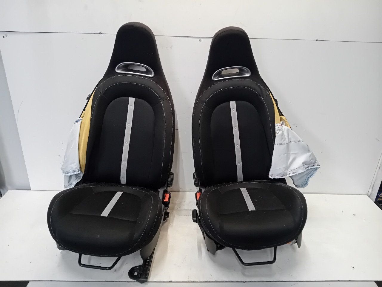 Interieur Fiat 500, Auto-onderdelen, Interieur en Bekleding, Onderdelen@venauto.nl, Van der Ven Autorecycling B.V., Gebruikt, Ettenseweg 76, 4706 PB Roosendaal, The Netherlands