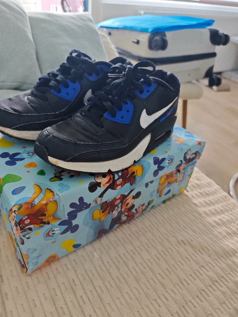 Schoenen airmax, Kinderen en Baby's, Kinderkleding | Schoenen en Sokken, Gebruikt, Schoenen, Ophalen of Verzenden, Nike