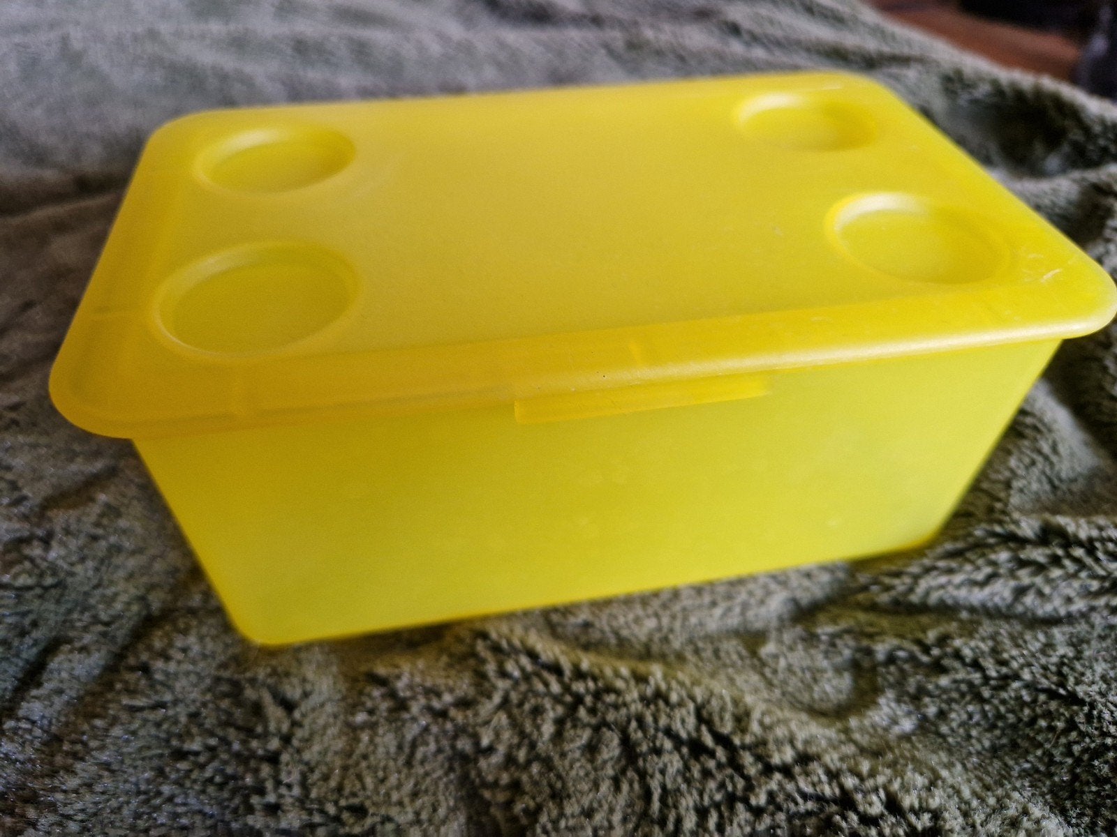 IKEA GLIS Opbergdoos Geel - Handig en Compact, Gebruikt, IKEA, Ophalen of Verzenden, Voorraadpot