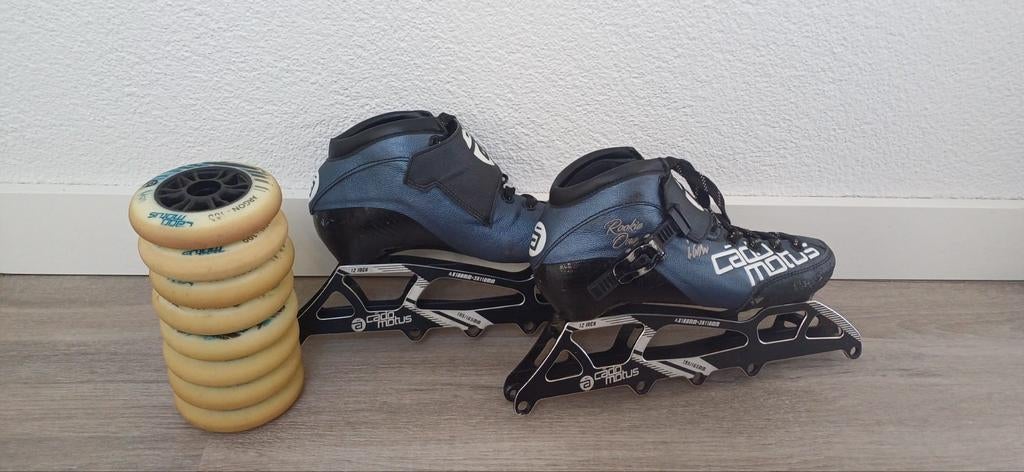Cadomotus skeelers maat 38, Roces, Kinderen, Ophalen of Verzenden, Inline skates 4 wielen