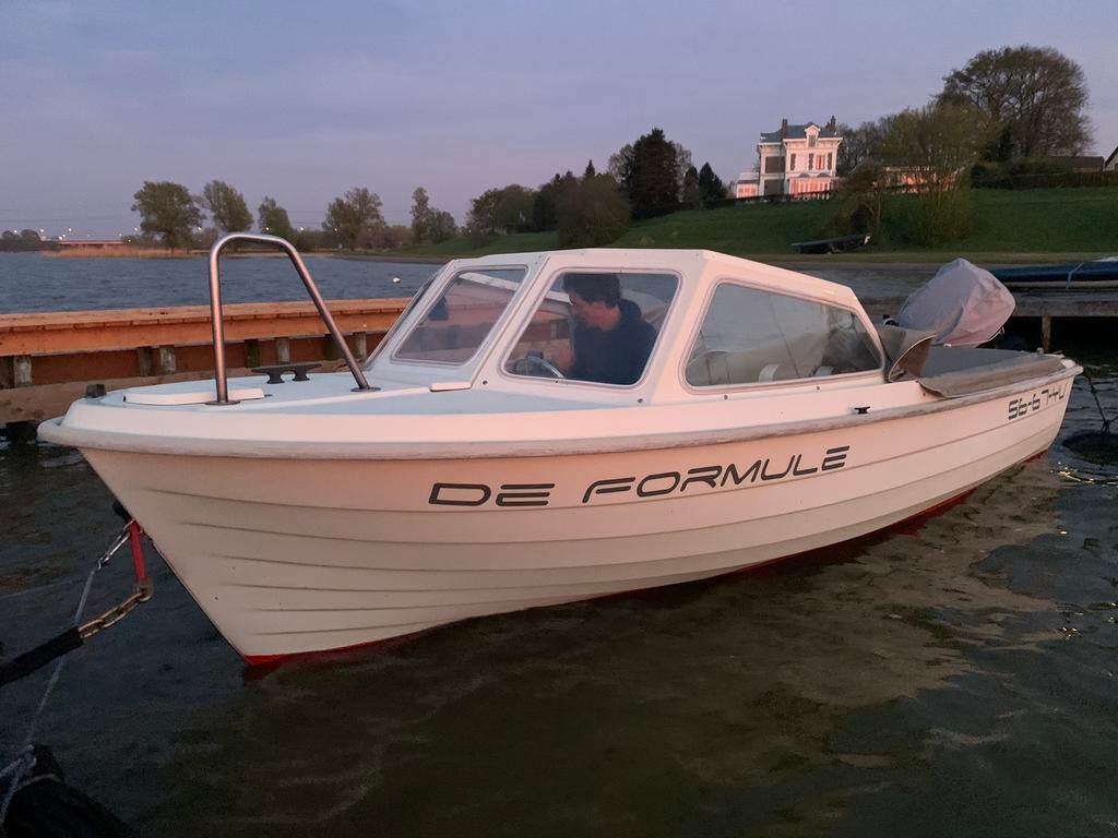 Mooie Rana 17 + 60 pk Suzuki + trailer (+ veel extra’s), Watersport en Boten, Ophalen, 50 pk of meer, Zo goed als nieuw, Tot 6 meter