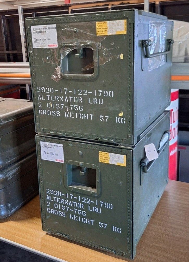 2 Transportkisten / Legerkisten 62x40x43 cm, Ophalen of Verzenden, Minder dan 50 cm