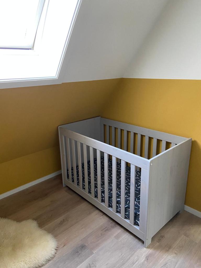 Woood ledikant met Aerosleep evolution matras, Ophalen, Zo goed als nieuw, Ledikant