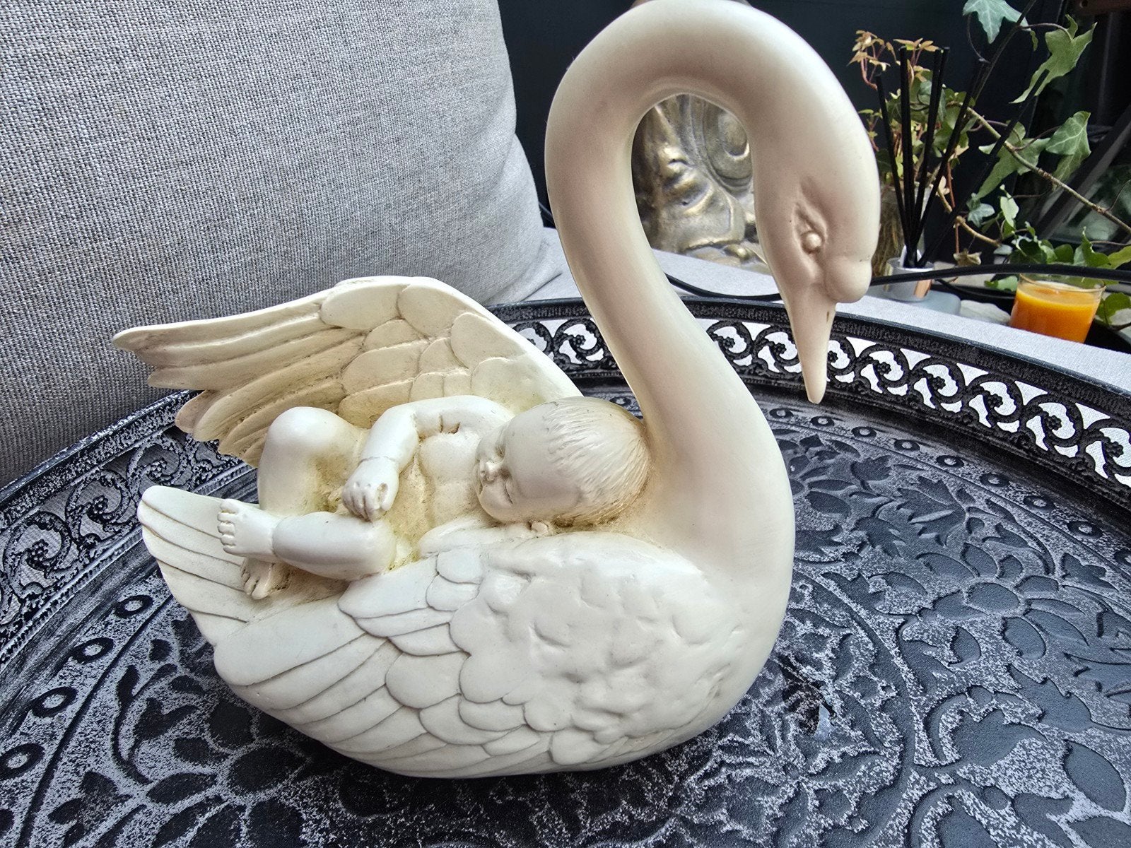 Vintage beeldje 'Zwaan met slapende baby' – Nostalgische, Ophalen of Verzenden