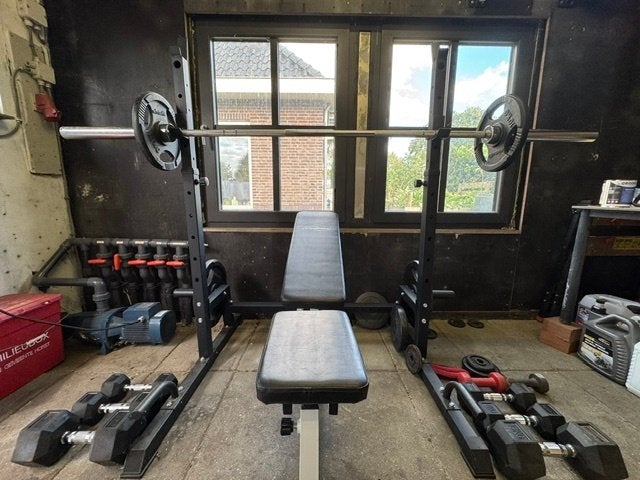 Fitness bank met gewichten te koop, Ophalen, Benen, Krachtstation, Zo goed als nieuw
