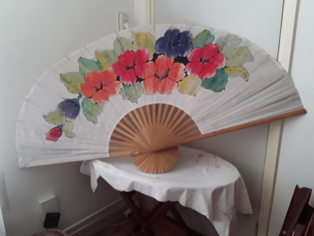 Decoratie waaier, Ophalen