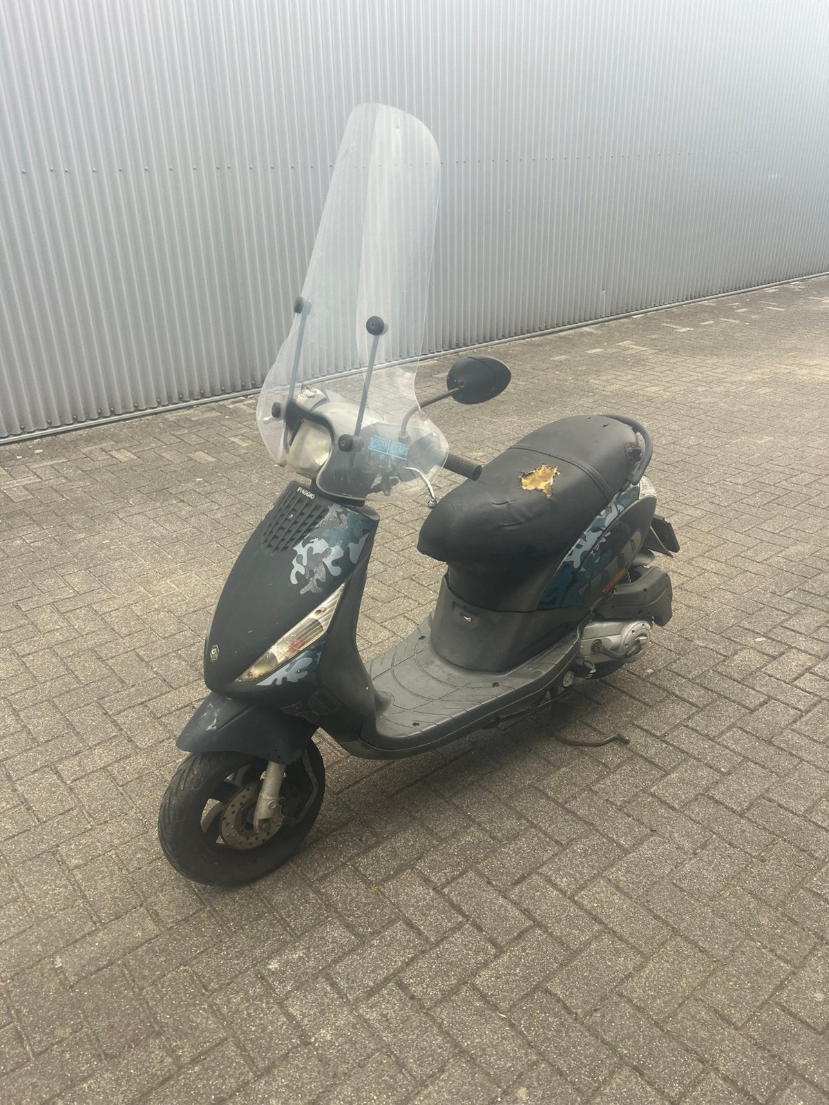 Piaggio zip 2000 50cc 4t brom 2011 geel kenteken, Ophalen of Verzenden, Zo goed als nieuw, Benzine, Zip