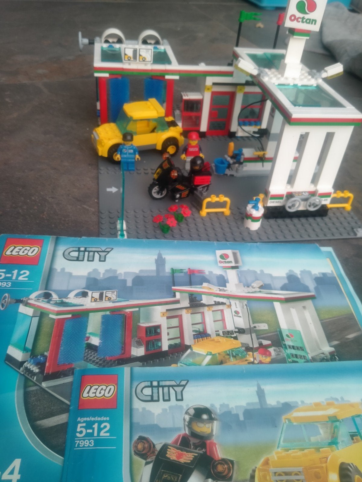 Lego benzinepomp octan 7993 compleet, Kinderen en Baby's, Speelgoed | Duplo en Lego, Ophalen, Lego, Compleet, Complete set